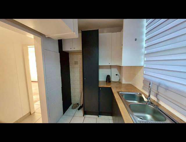 2 BEDROOM APARTMENT FOR SALE IN TOWNSEND ESTATE